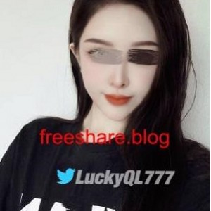 网红Lucky_Baby：拥有完美炮架的大长腿女神！